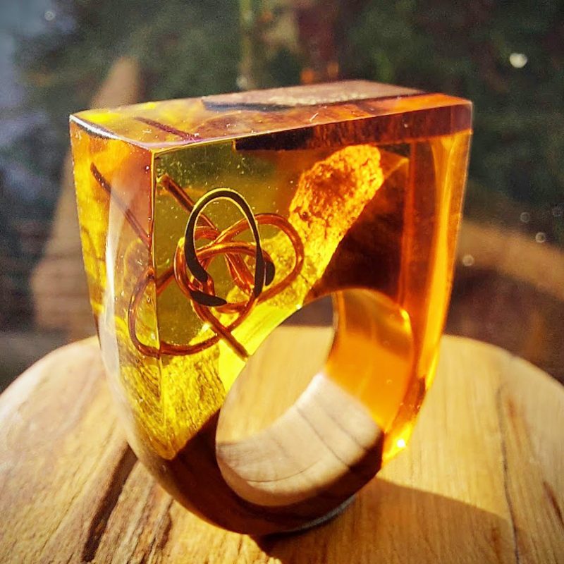 Wooden ring with translucent top section