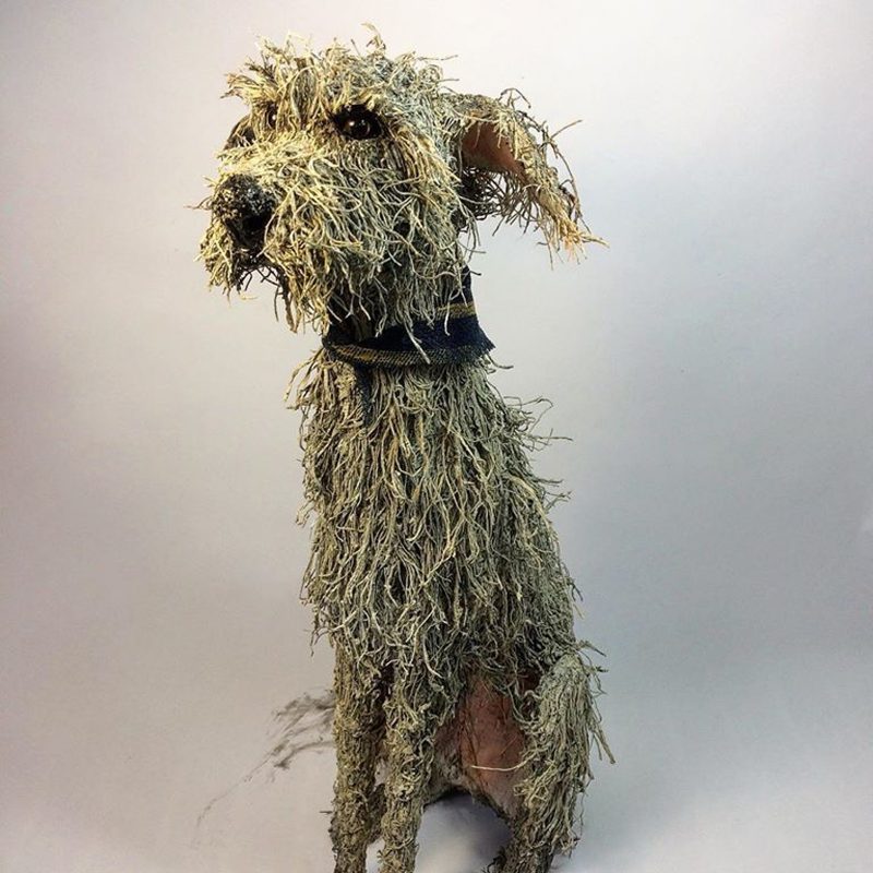 dog sculpture 