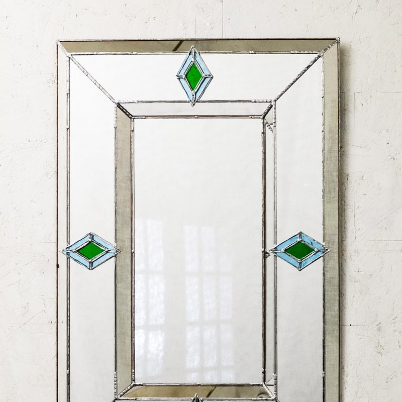 portrait rectangular mirror with diamond shaped detail