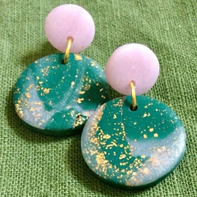 Green and pale pink pair of earrings