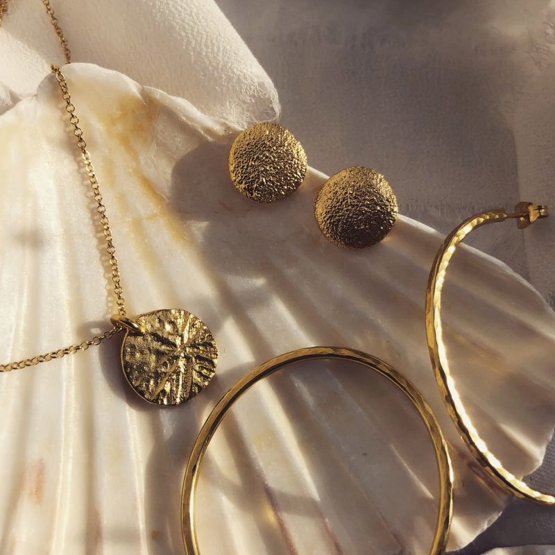 Textured gold jewellery