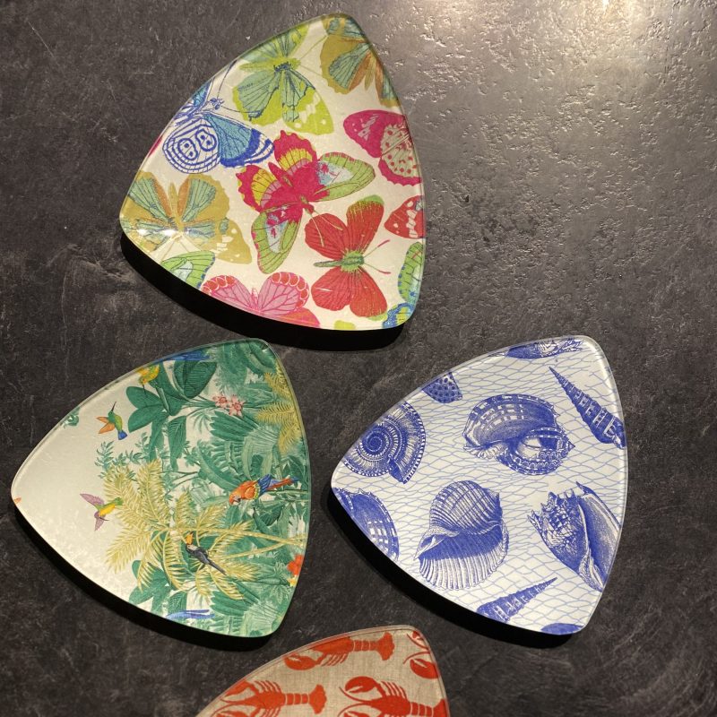 Beautifully hand-crafted decoupage plates with designs to suit any room in your home