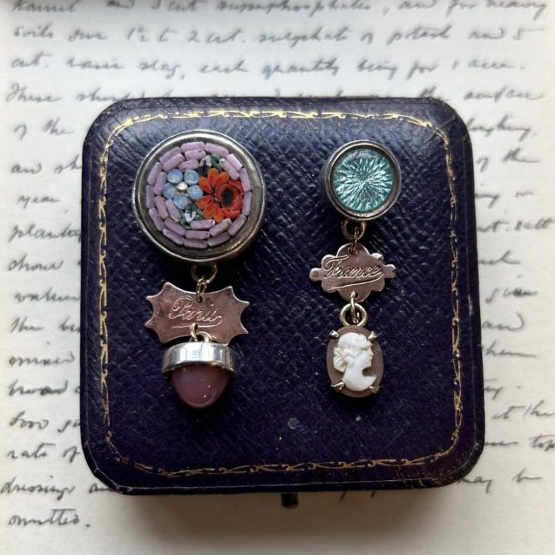 Earrings made from vintage elements 
