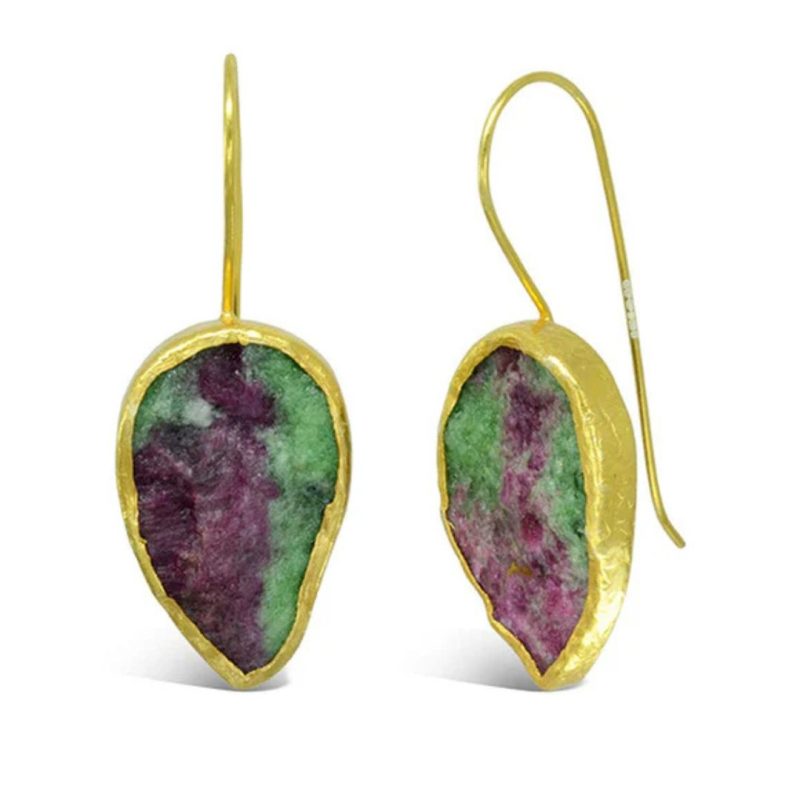 Earrings consisting of upside-down teardrop shaped green and pink-red ruby zoisite stones, set in rough gold surrounds with hook wires attached