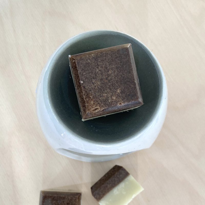 An incense block to be melted like a wax melt in a burner. Made with ground genuine incense materials, like frankincense, myrrh, sandalwood