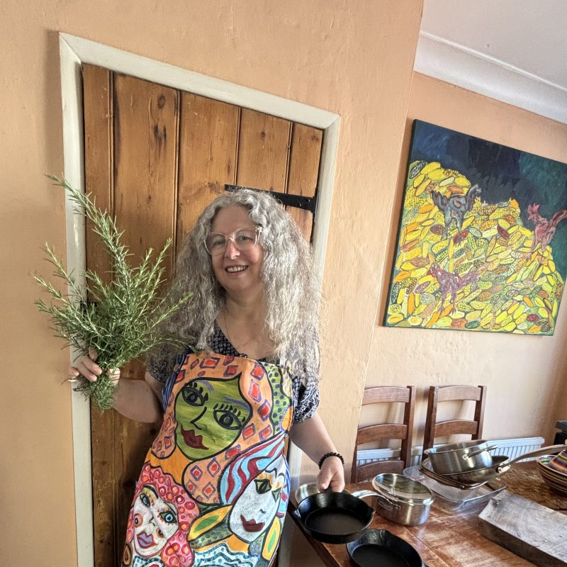 Art Orna Apron / faces 